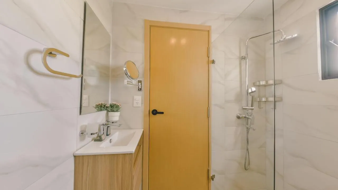 Fully Serviced Apartment At Regatta Living II - 907 Santo Domingo